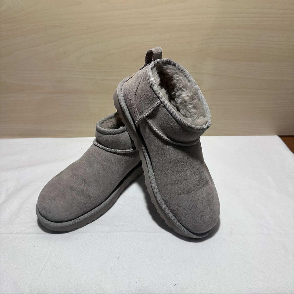 UGG Ultra Mini Boots in Pale Smoke